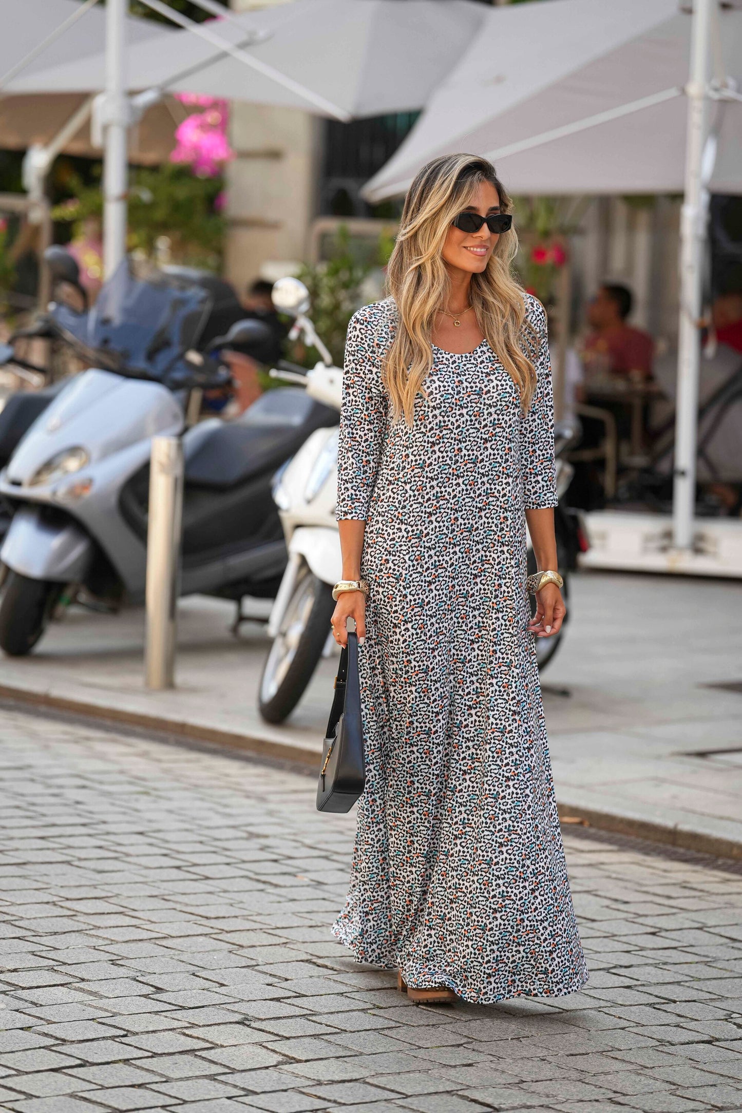 Long dress in printed knit