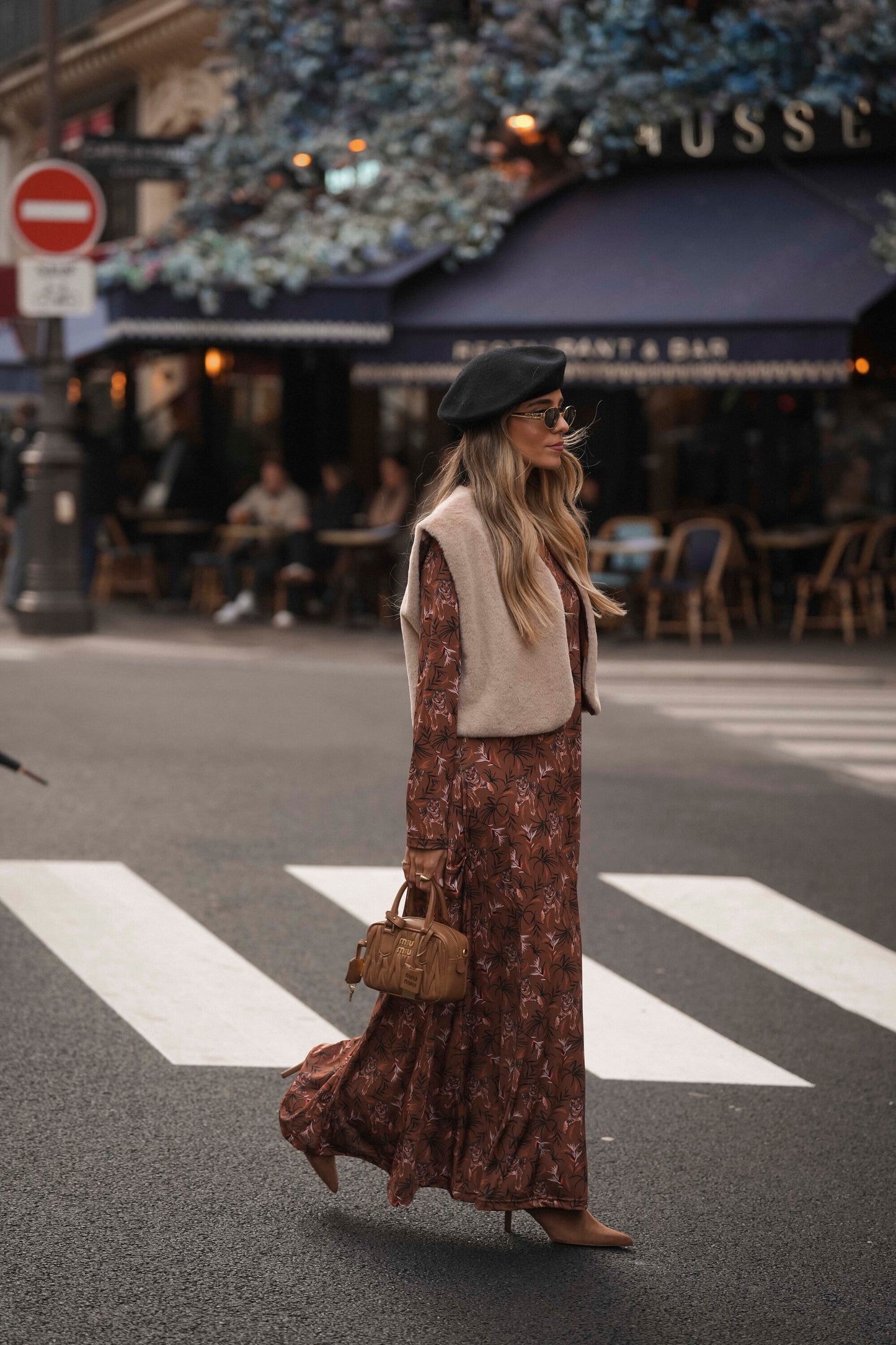 Vestido comprido em malha estampada