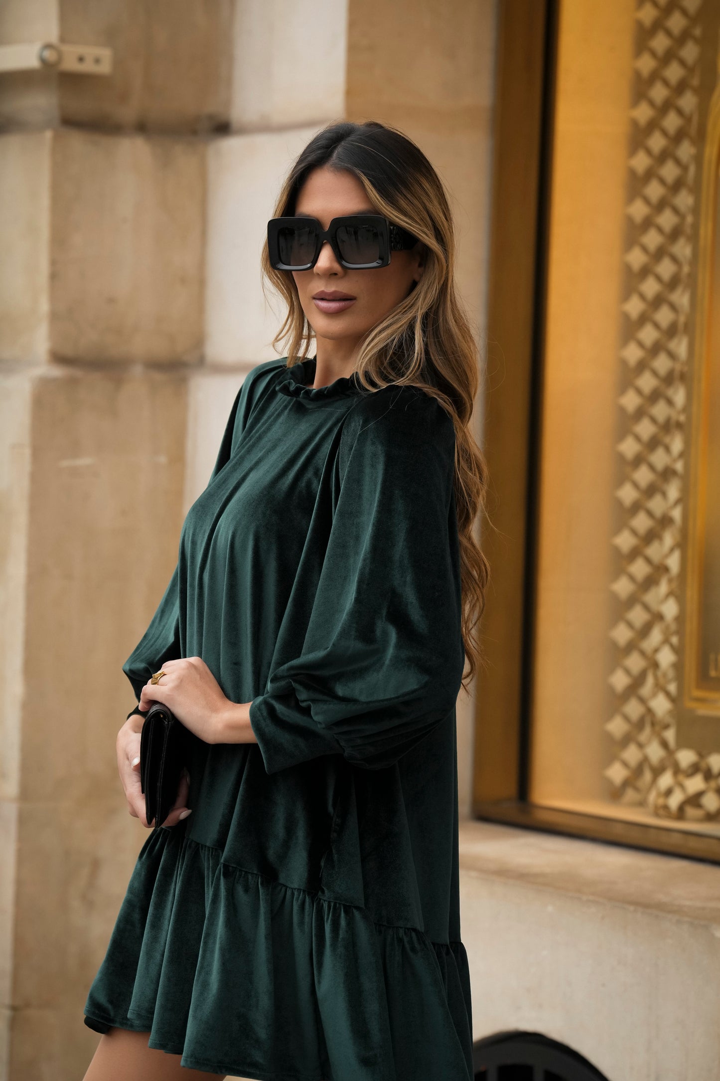 Vestido curto em veludo