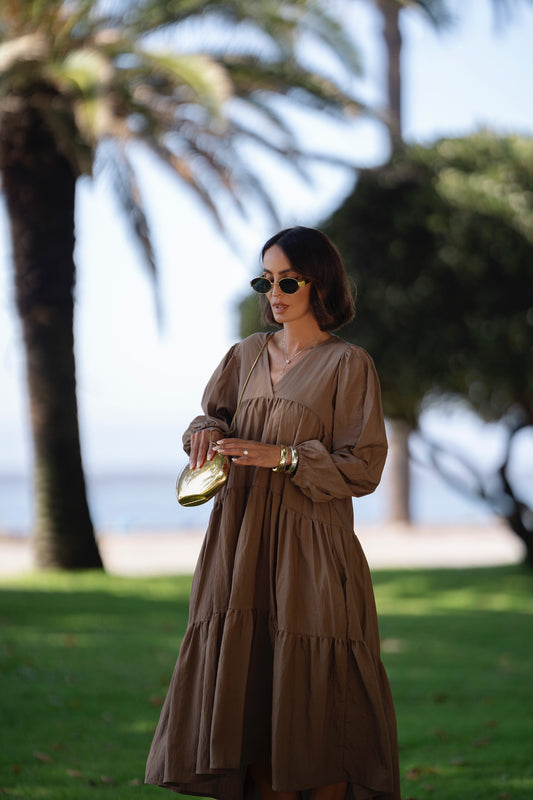 Vestido comprido castanho