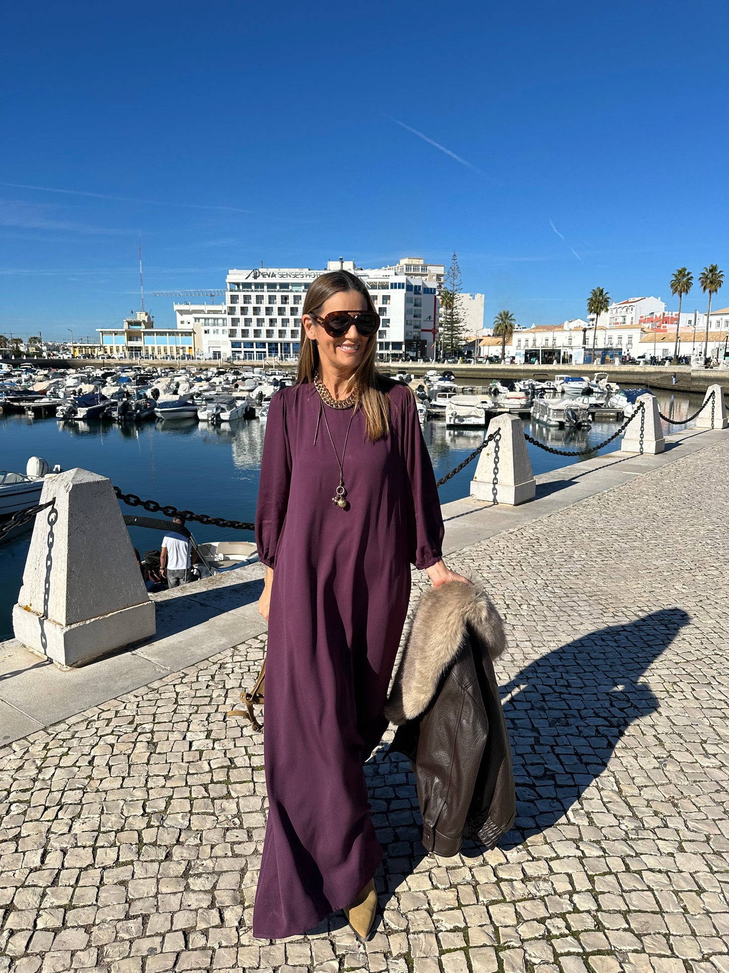 Vestido comprido em viscose bordeaux