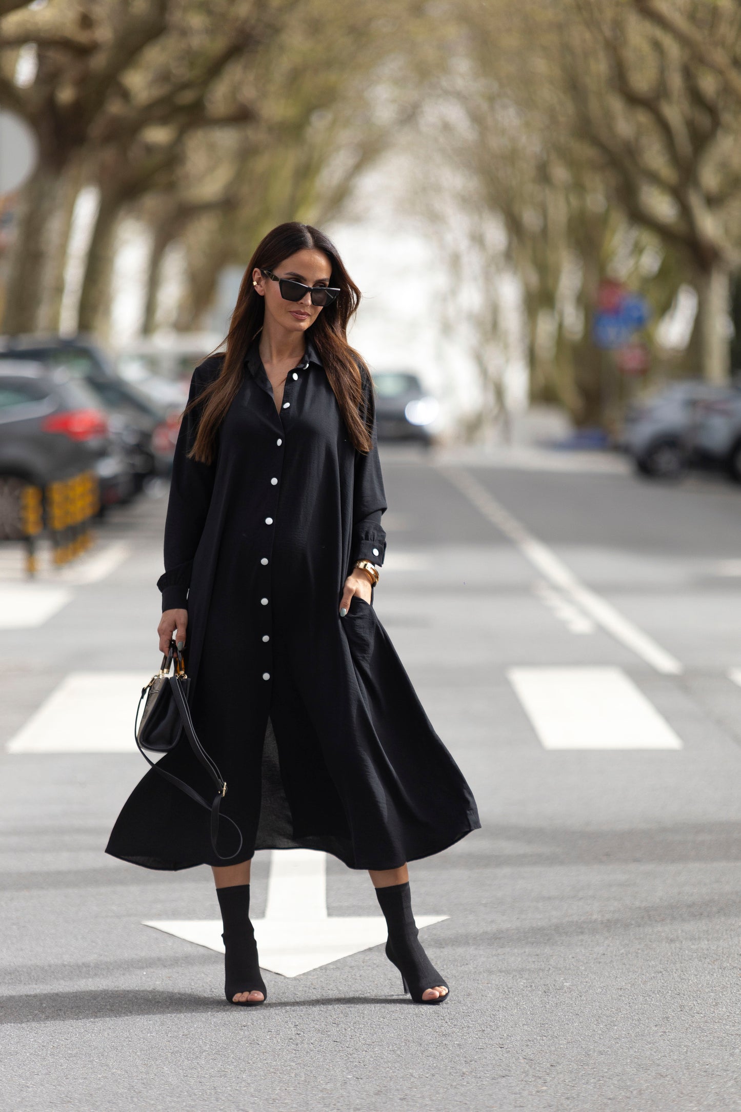 Vestido camisero en negro