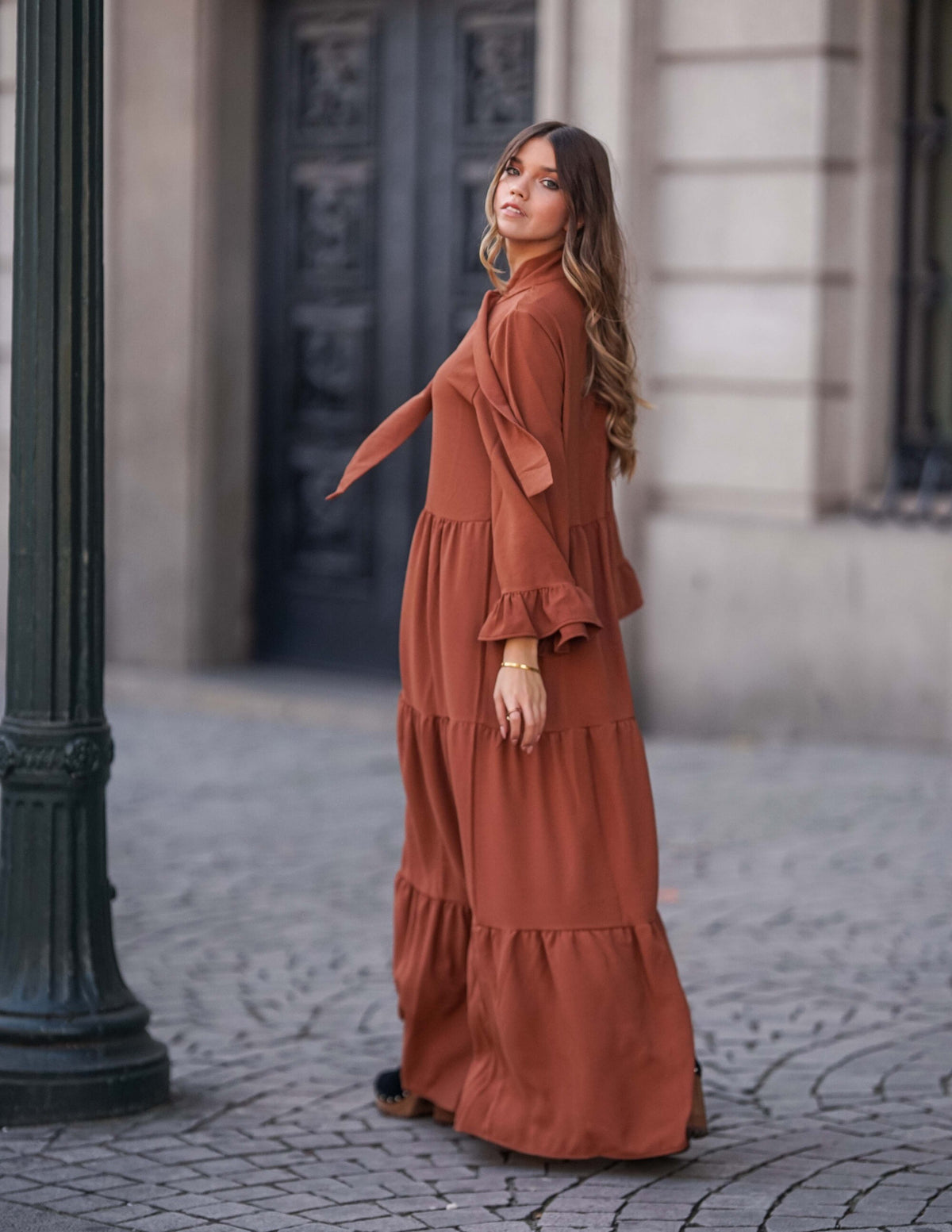 Long dress with frills