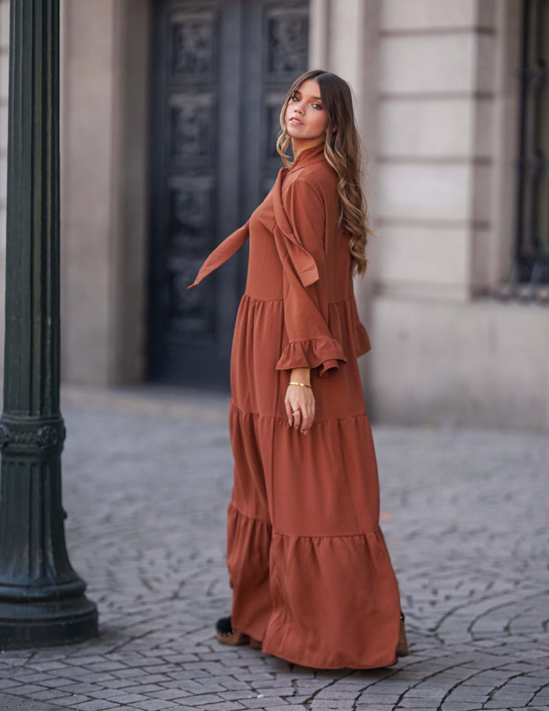 Long dress with frills