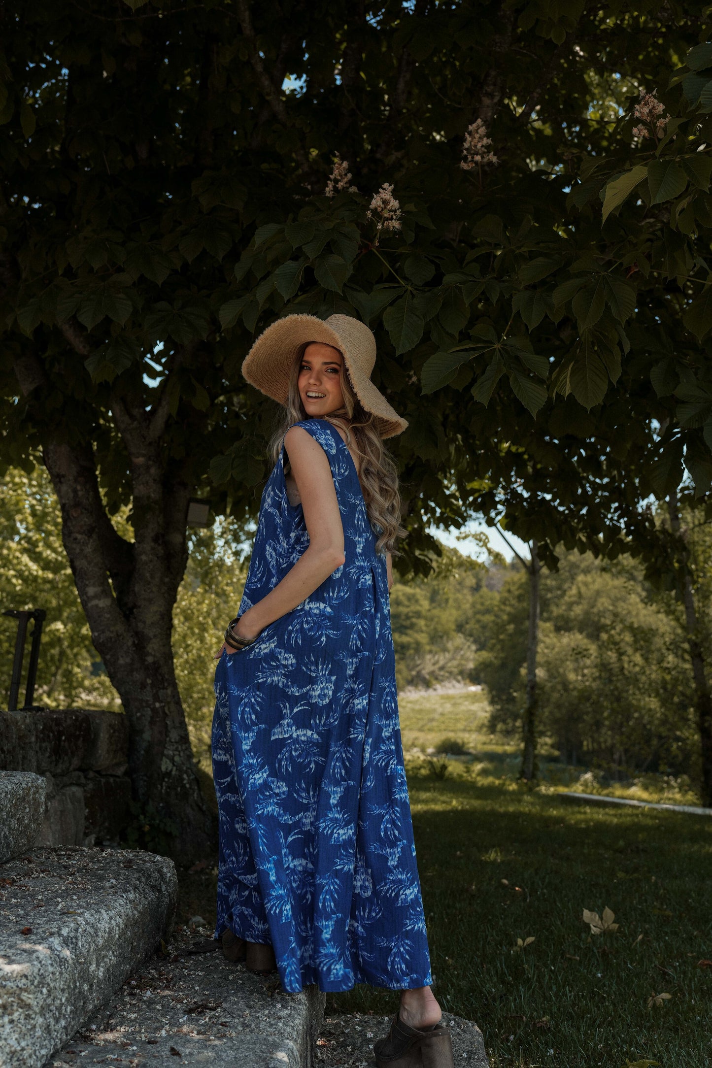 Long dress in printed viscose