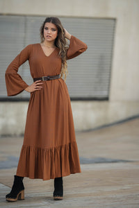 <transcy>Vestido con volante</transcy>