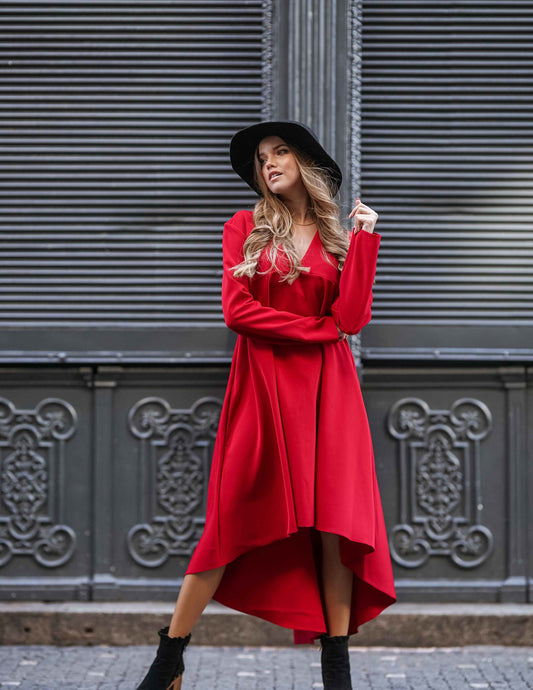 <transcy>Vestido asimétrico</transcy>