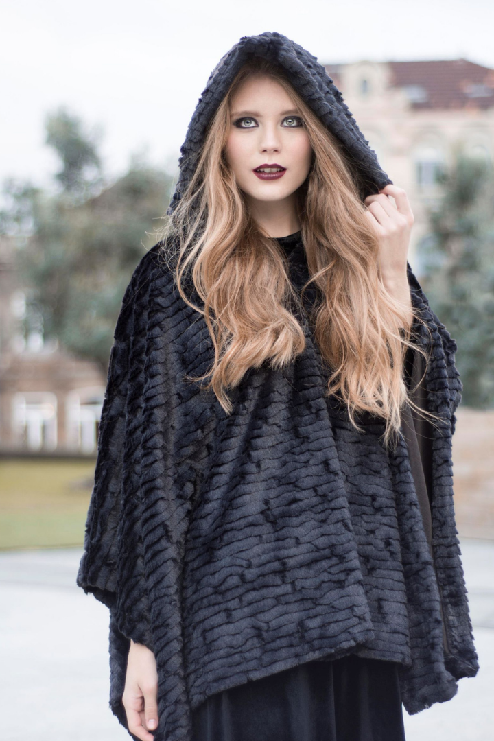 Hooded cape